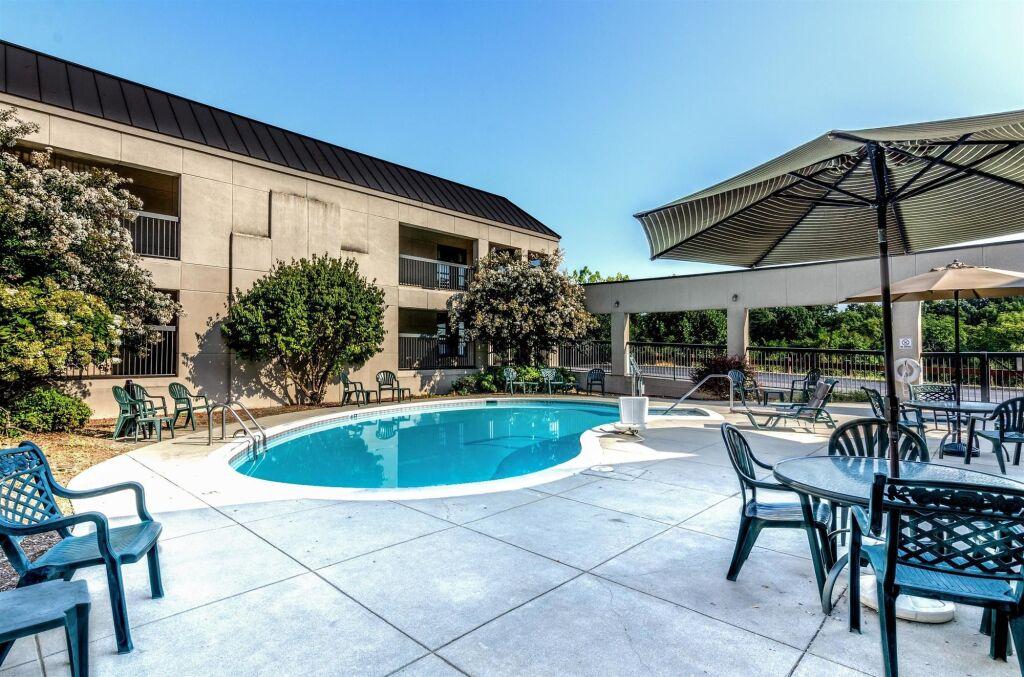 hotel image 8