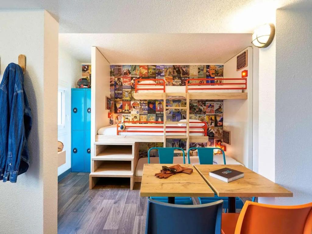 hotel image 8
