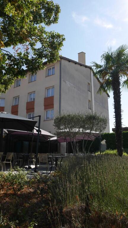 hotel image 13