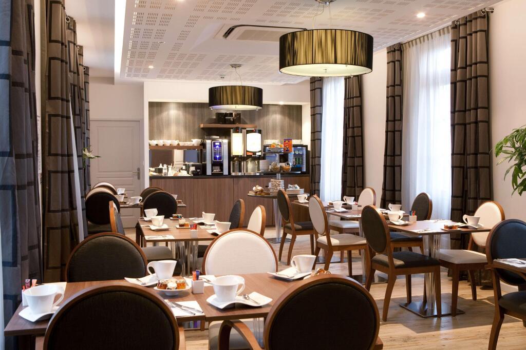 hotel image 12