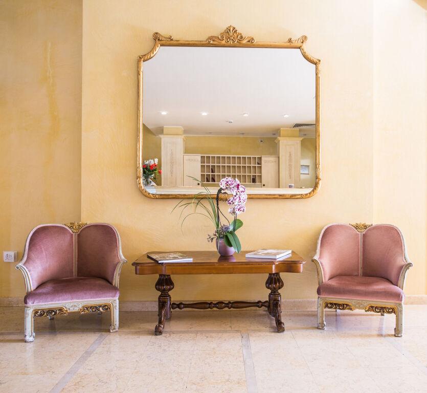 hotel image 12