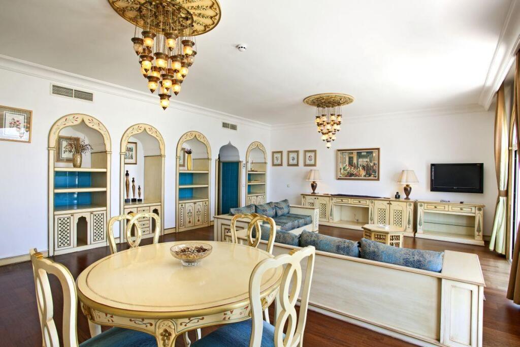 hotel image 19