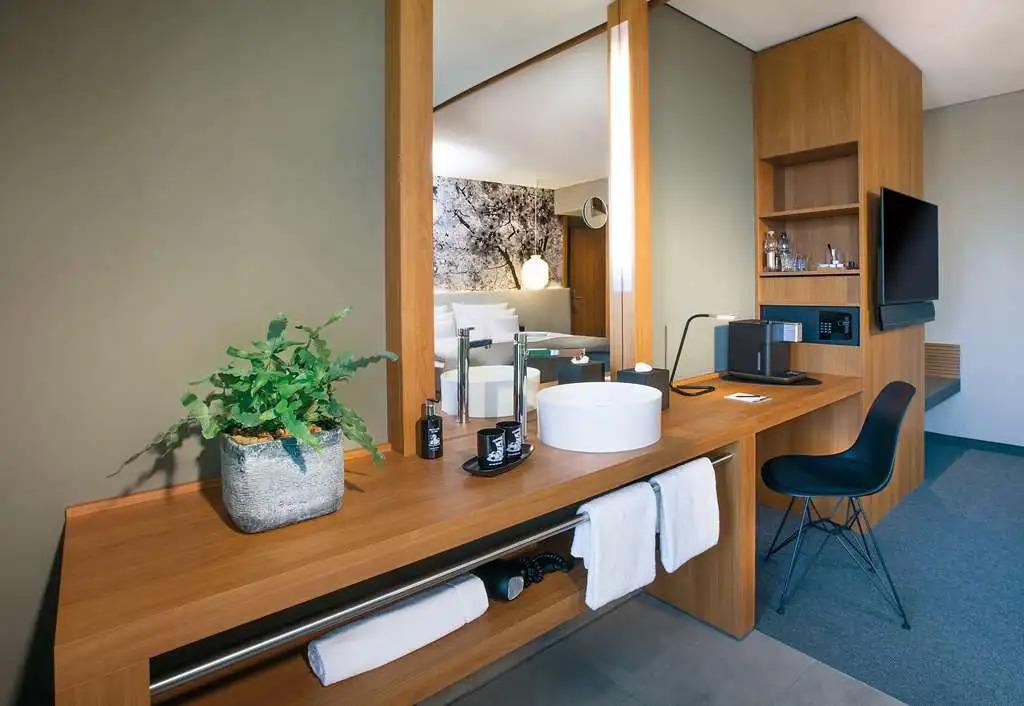 hotel image 9