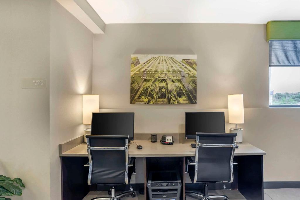 hotel image 11