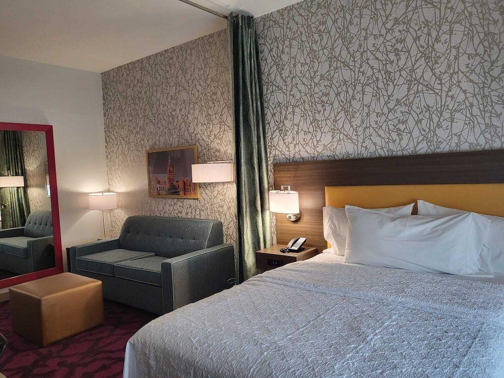 hotel image 10