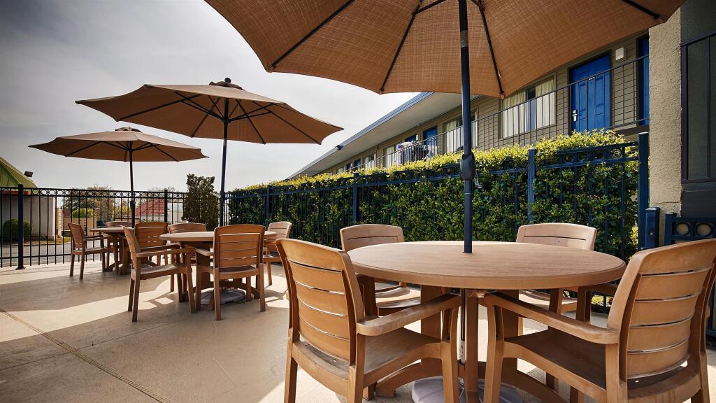 hotel image 11
