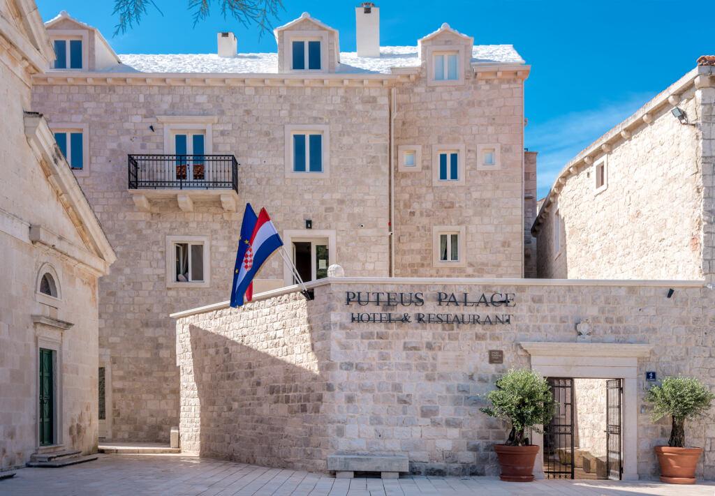 hotel image 17