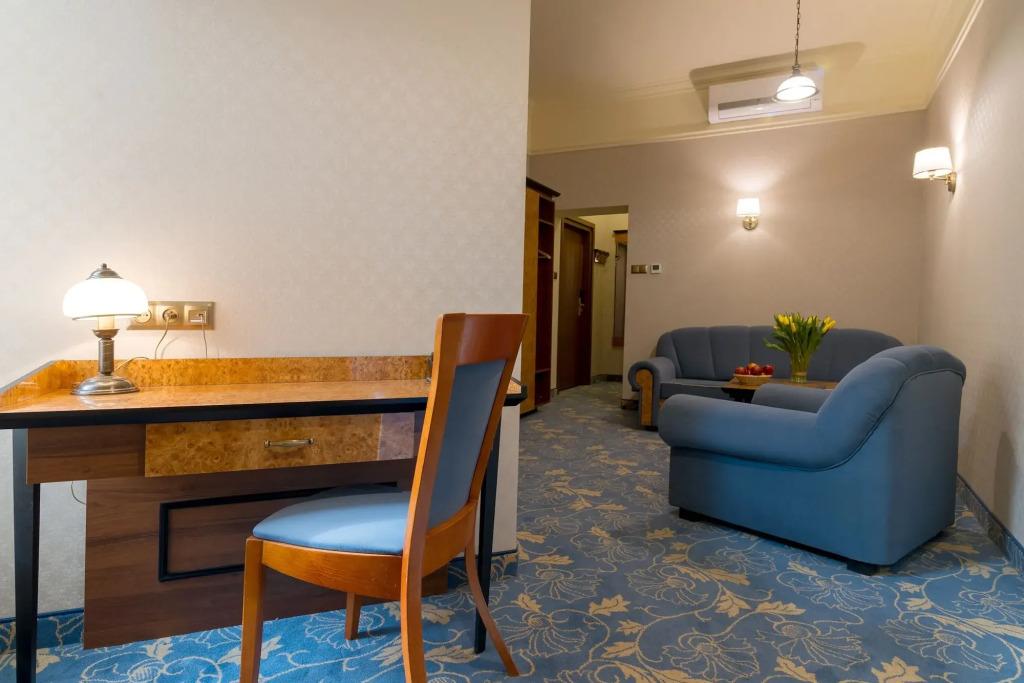 hotel image 42