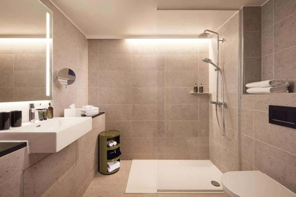 hotel image 12