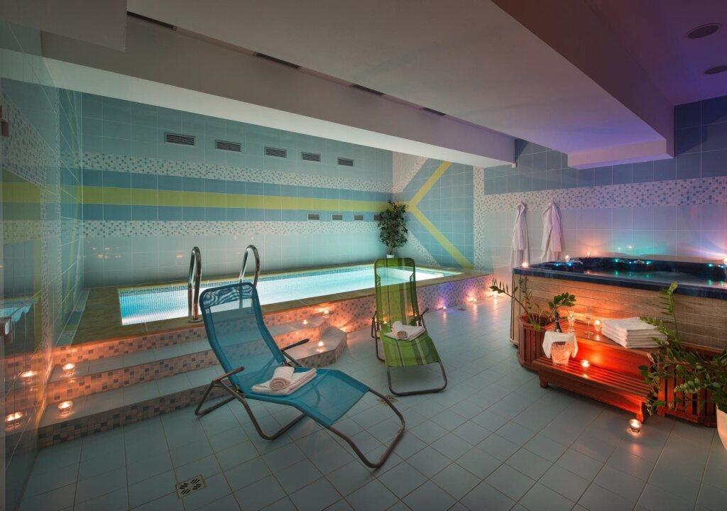 hotel image 8