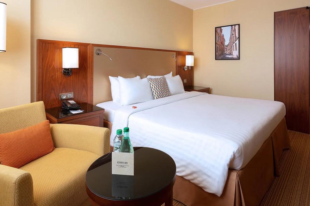 hotel image 12