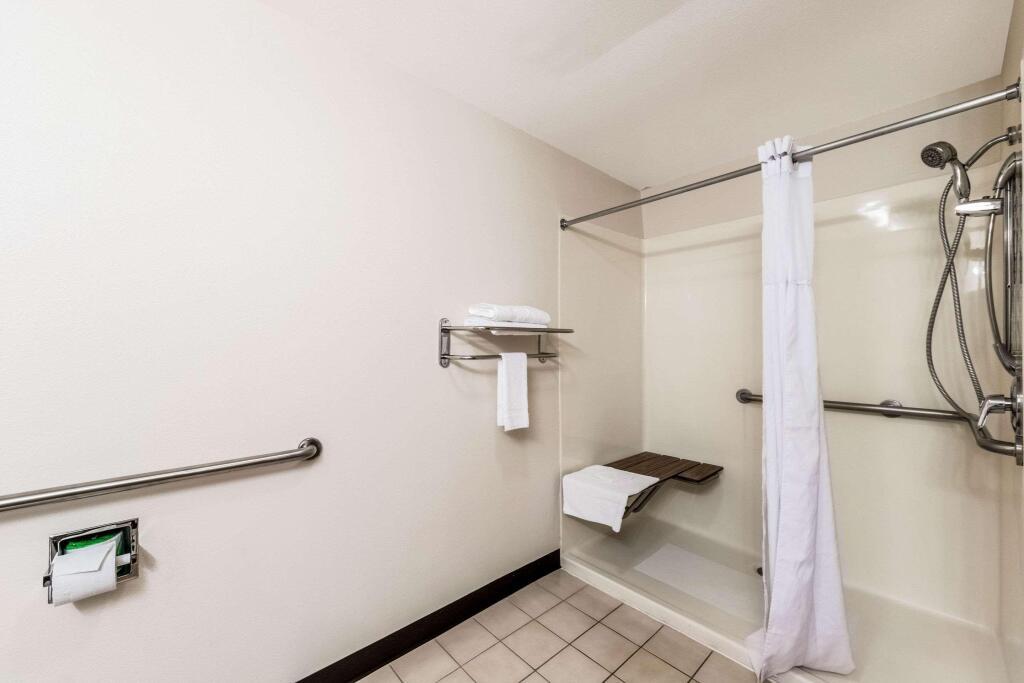 hotel image 16