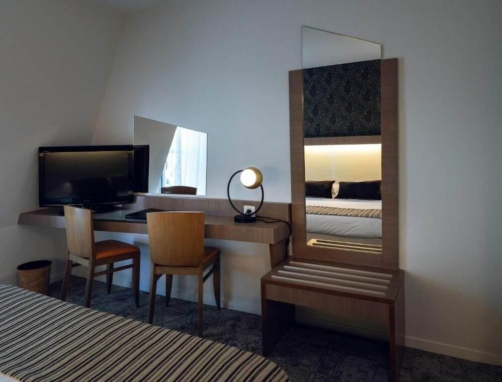 hotel image 7