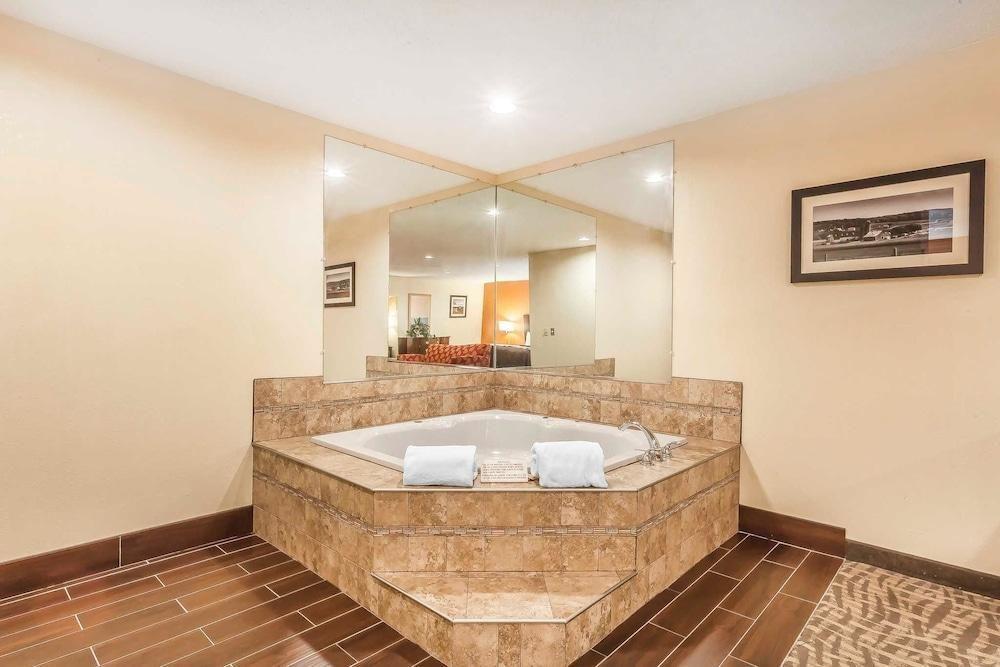 hotel image 24