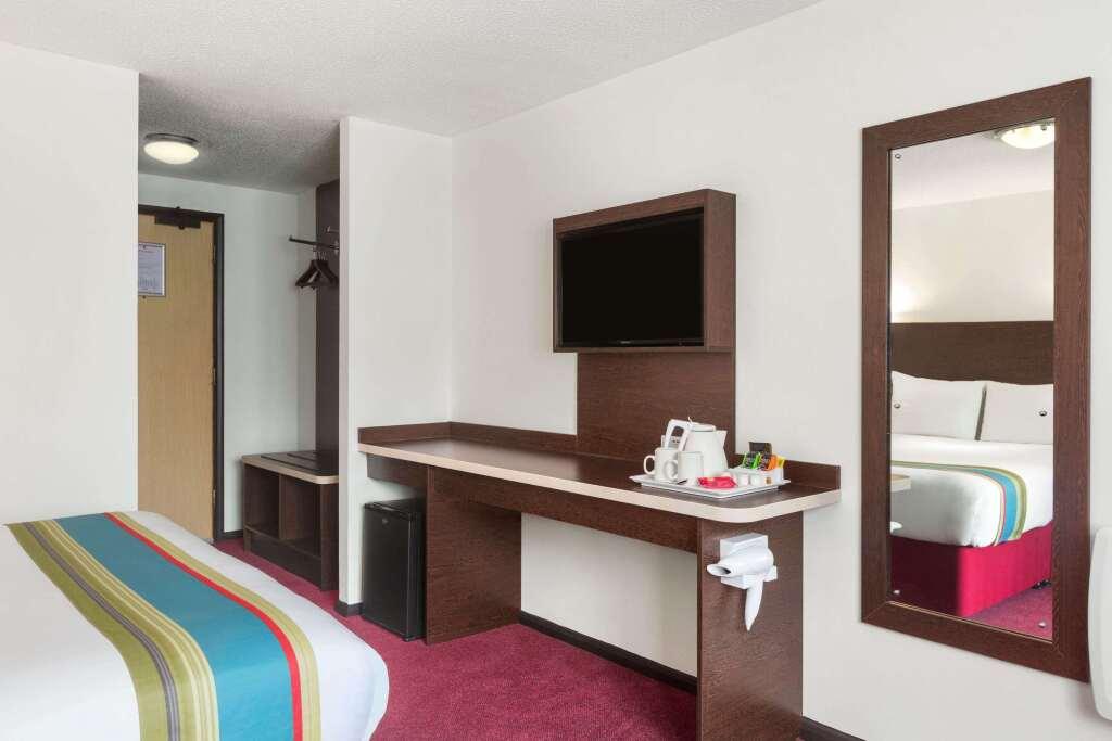 hotel image 13