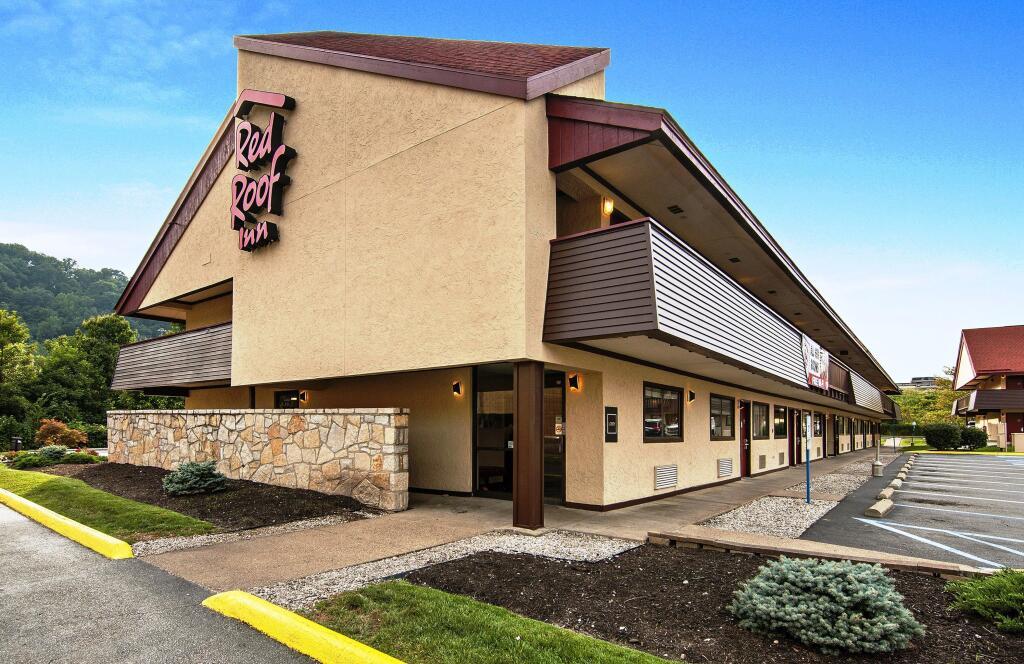 hotel image 10
