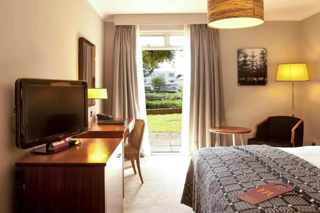 hotel image 16