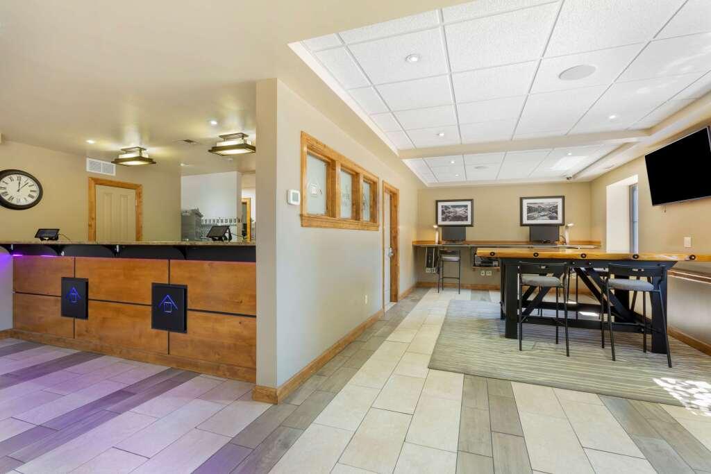hotel image 10