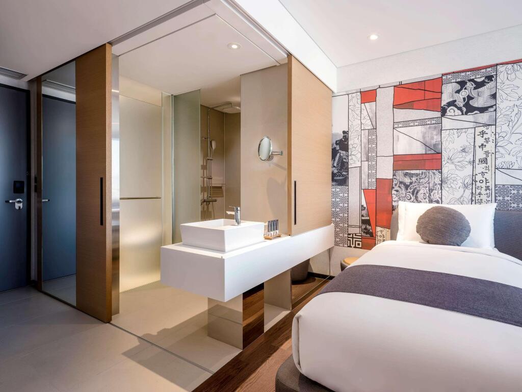 hotel image 12