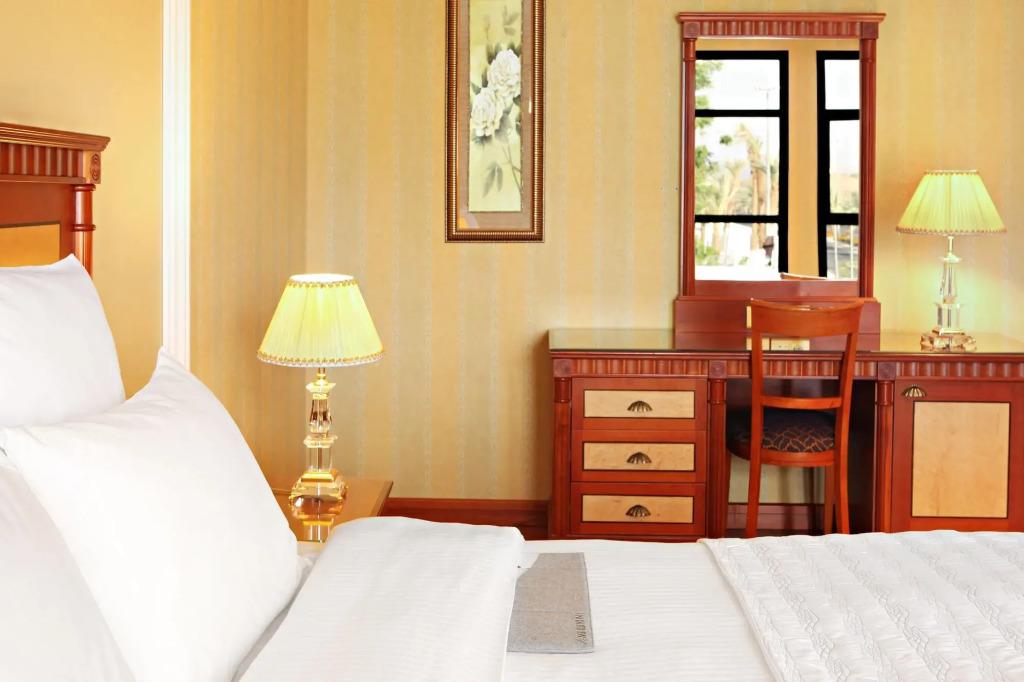hotel image 16