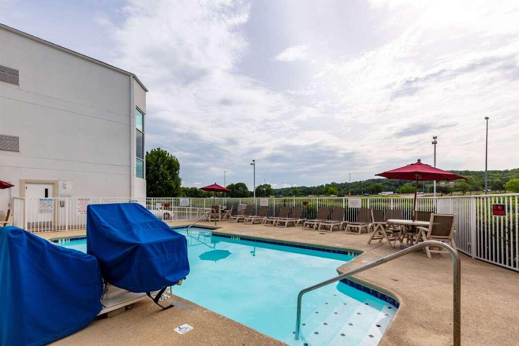 hotel image 12