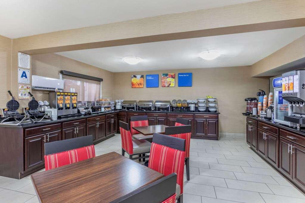 hotel image 13