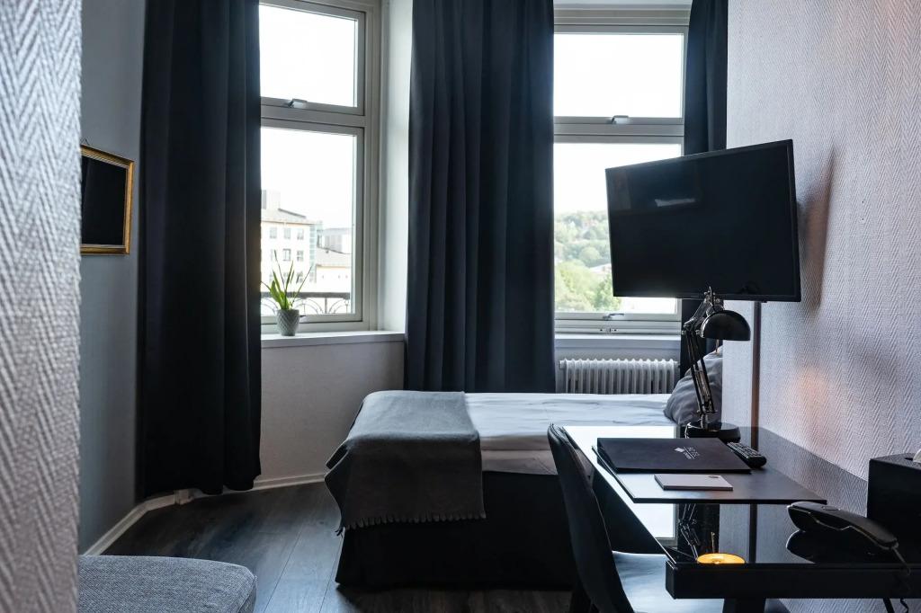 hotel image 8