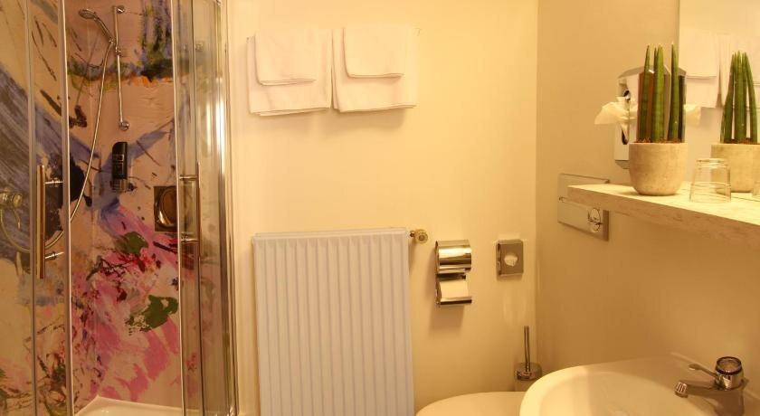 hotel image 8