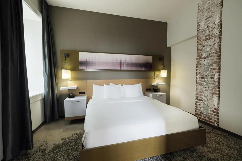 hotel image 12