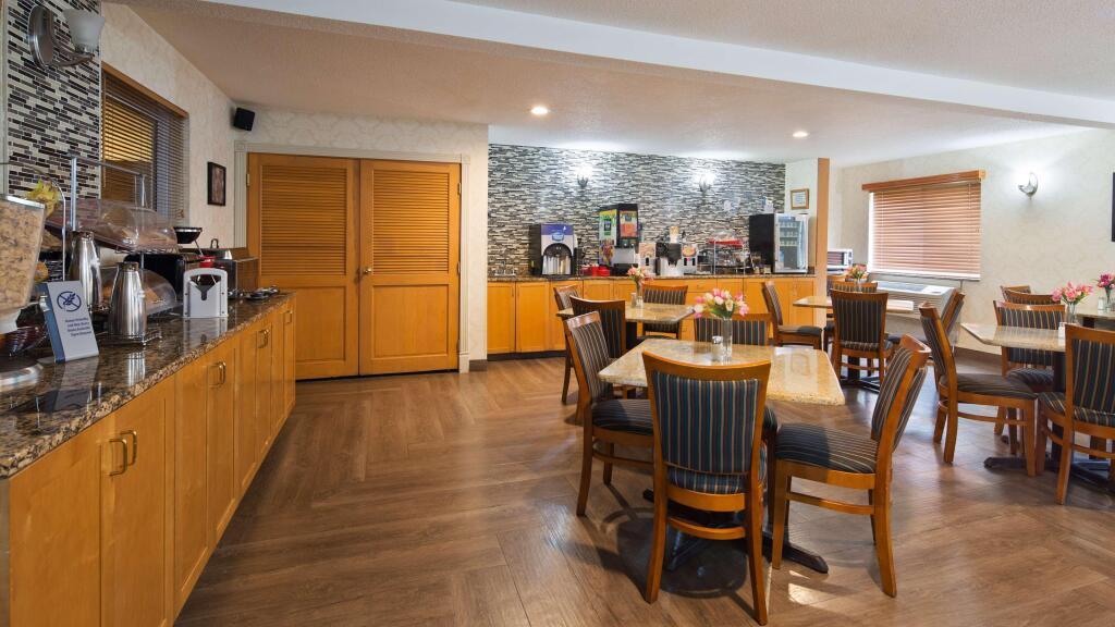 hotel image 12