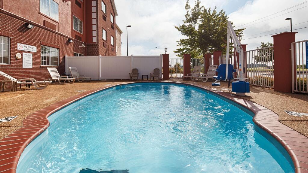 hotel image 12