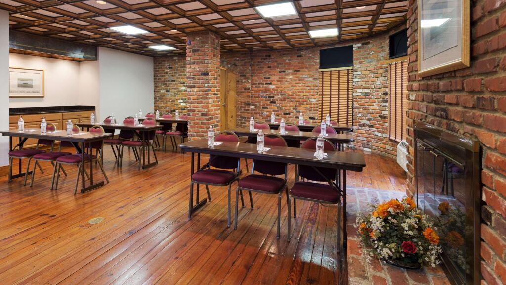 hotel image 10