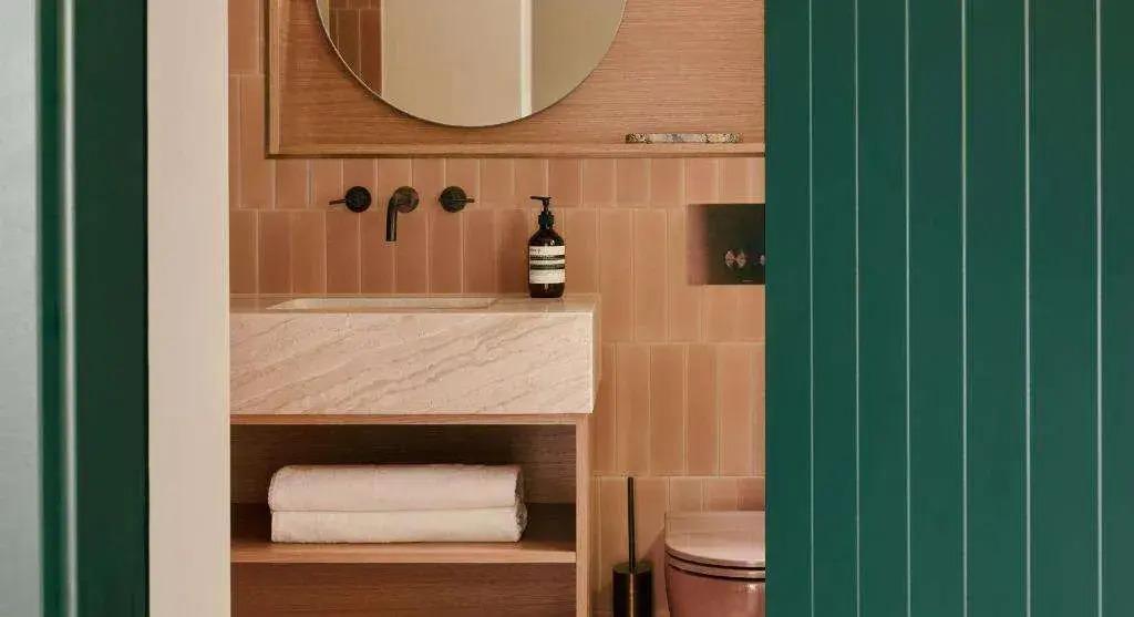 hotel image 10