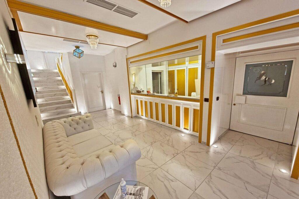 hotel image 12