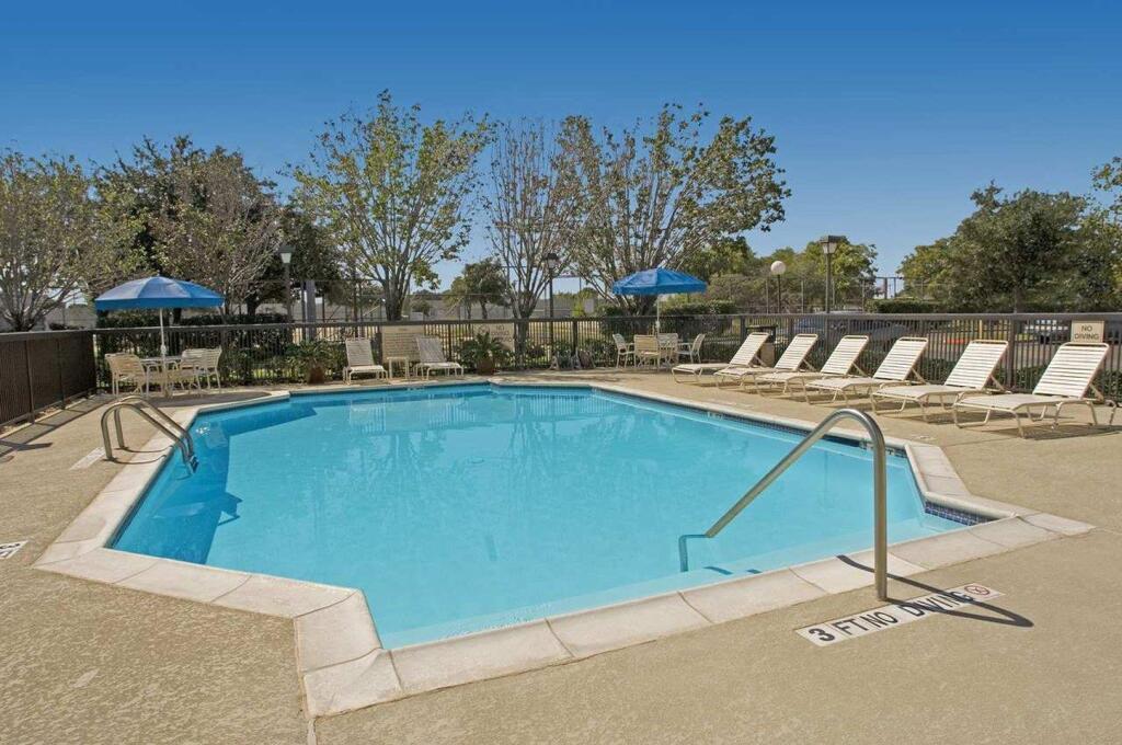 hotel image 16