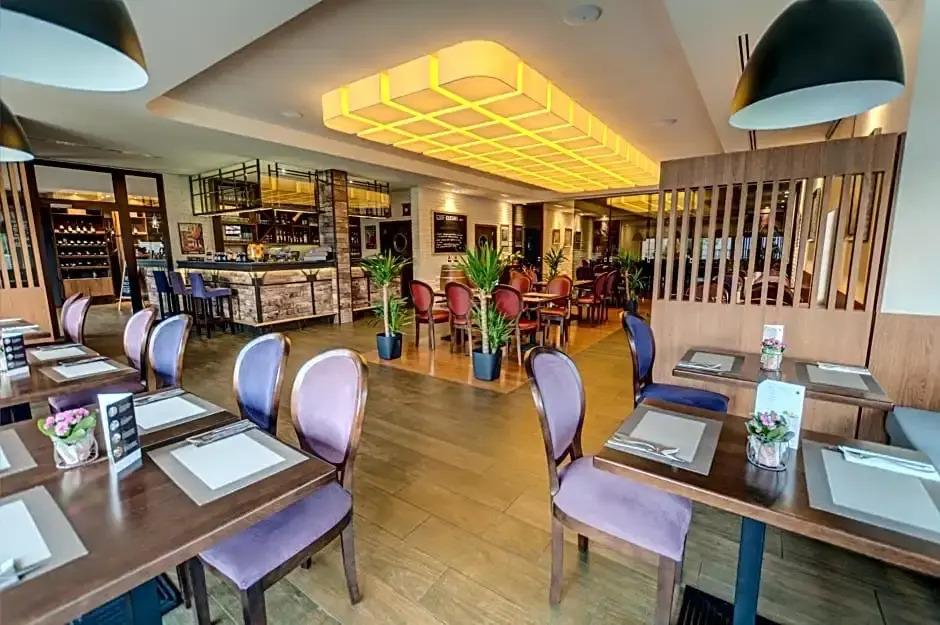 hotel image 10