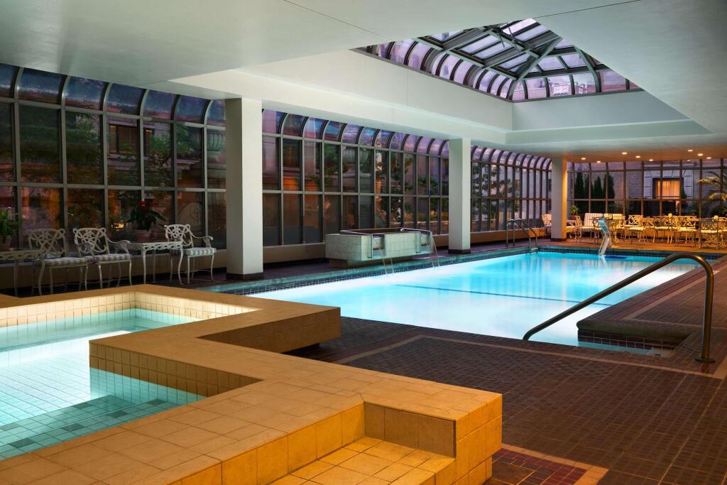 hotel image 10