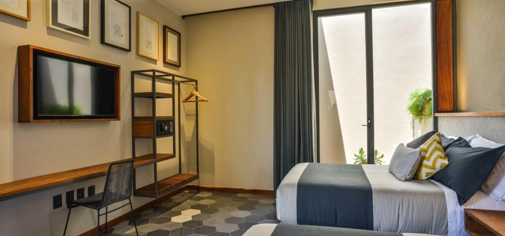 hotel image 8