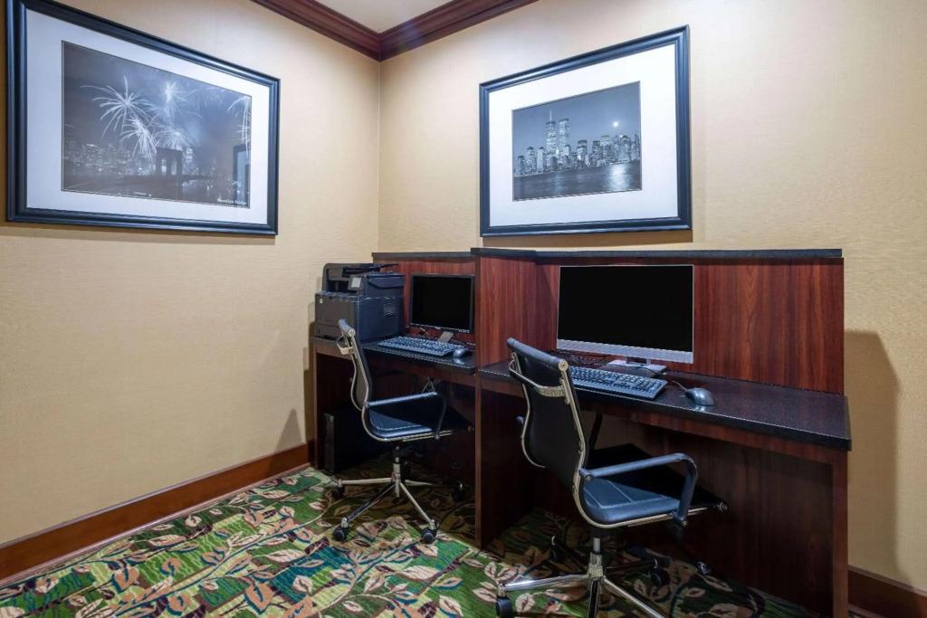hotel image 13