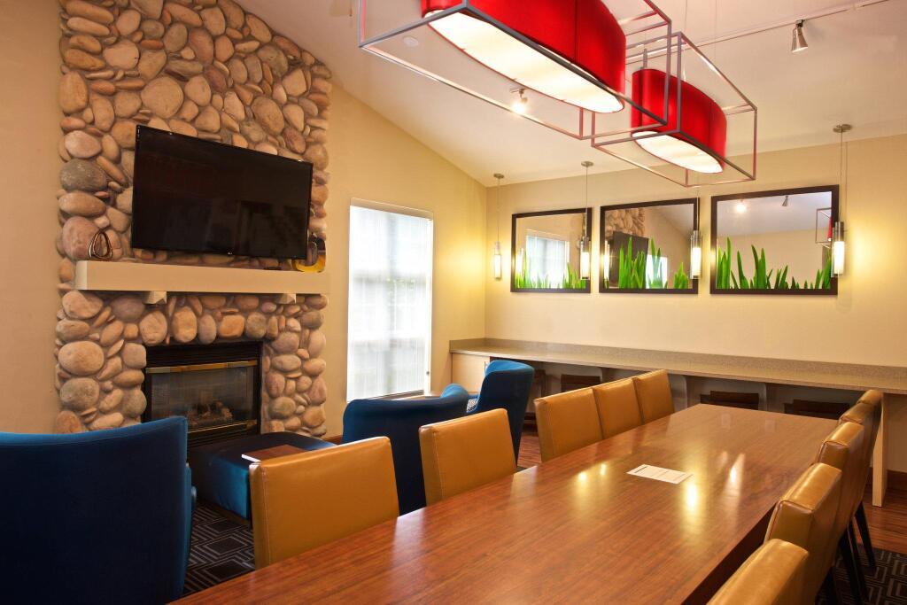 hotel image 11
