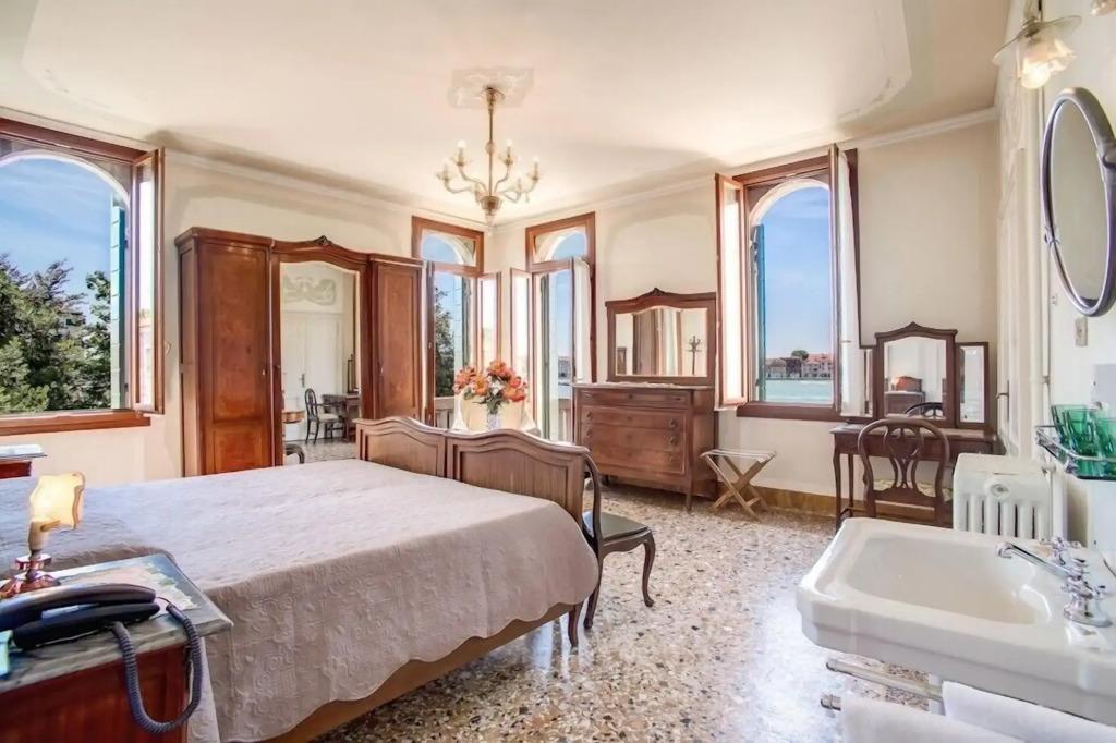 hotel image 15