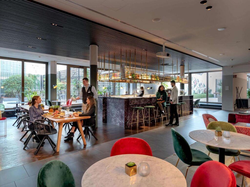 hotel image 16