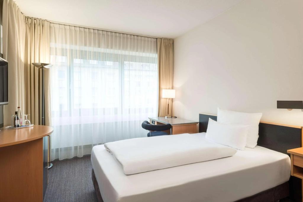 hotel image 30
