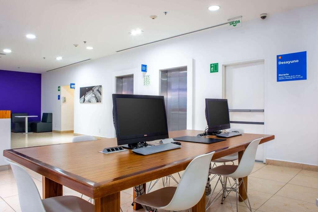 hotel image 10