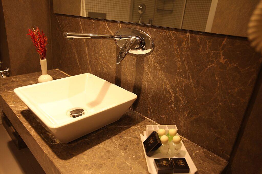 hotel image 16