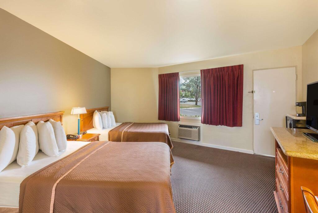 hotel image 9
