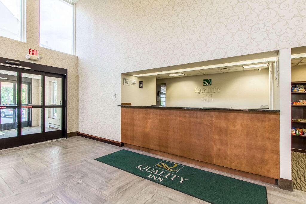 hotel image 16