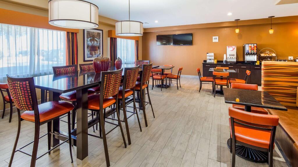 hotel image 16