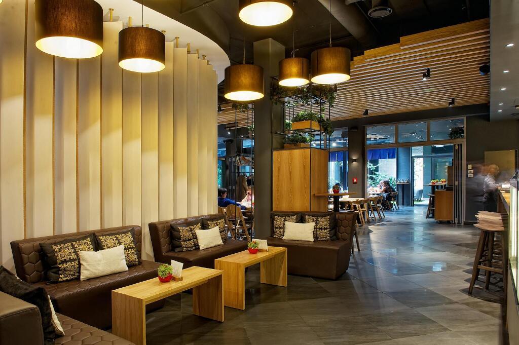hotel image 8