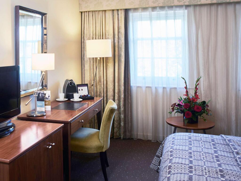 hotel image 11